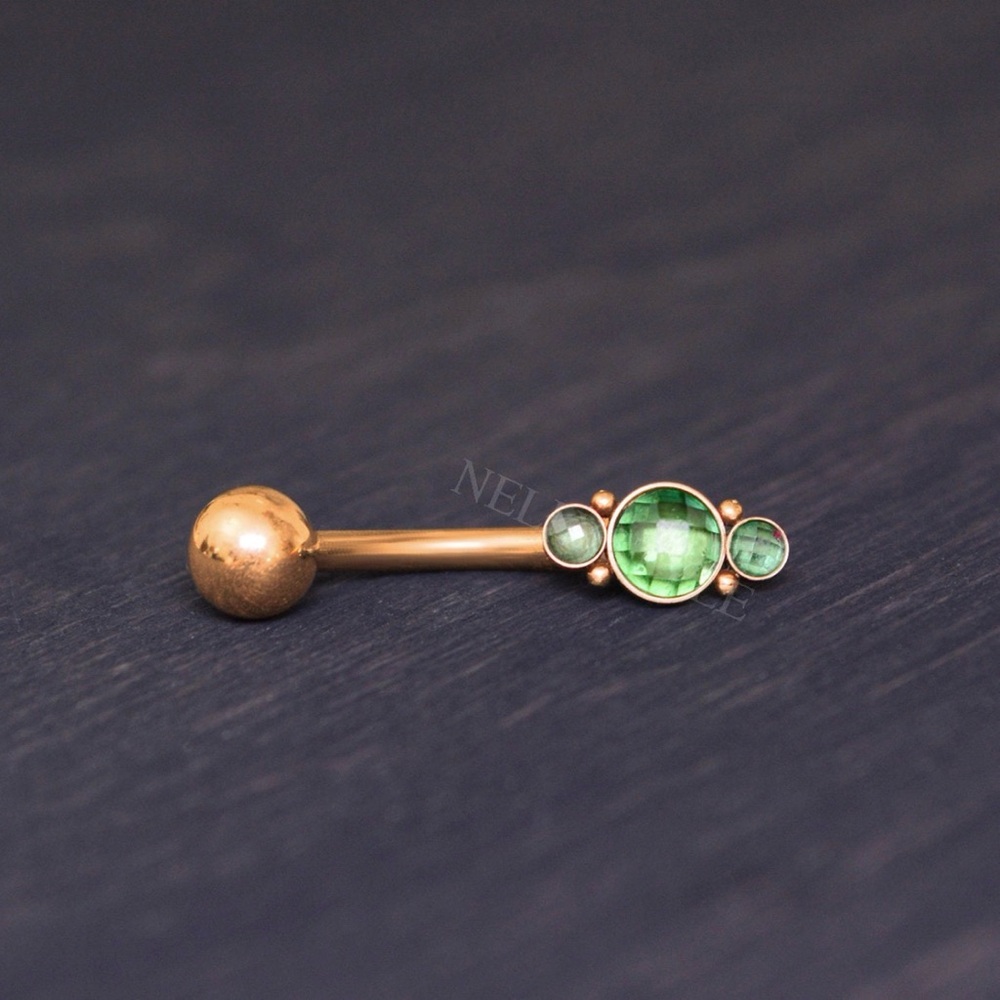 Elegant Gold and Green Belly Ring